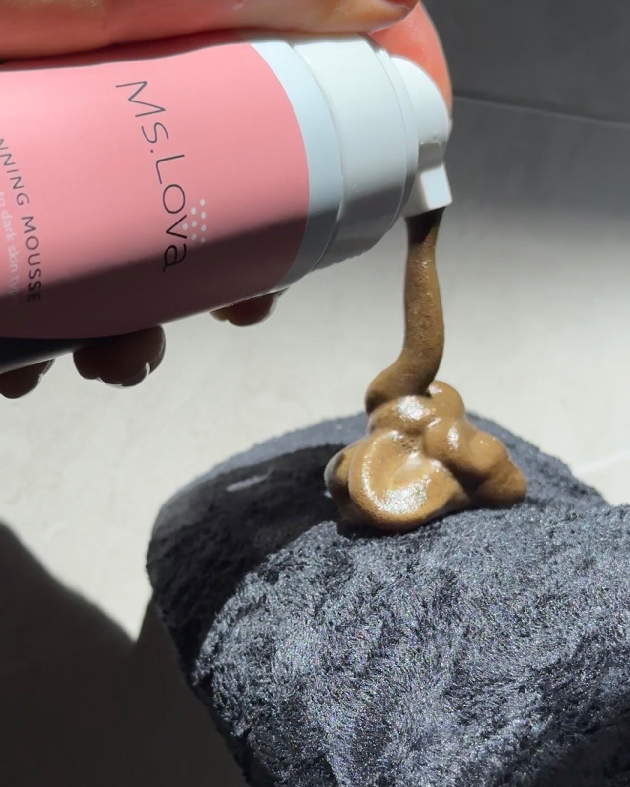 Dark 1 Hour Express Mousse I Our bestselling natural bronze